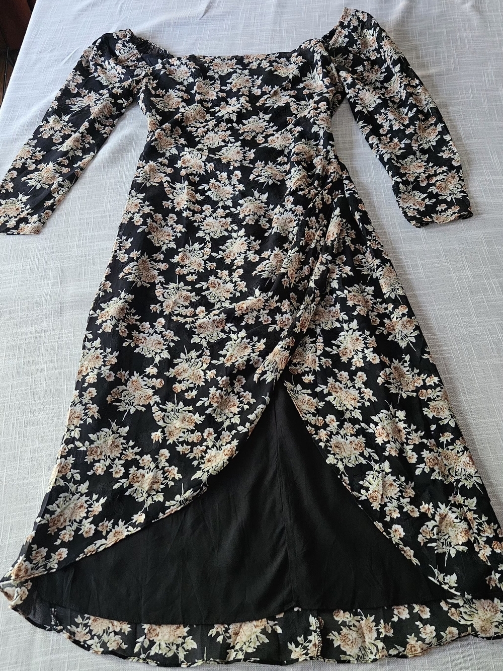 LUSH Floral Burnout Velvet Midi Dress S NWT Ruched High-Low Long Sleeve - Picture 16 of 16